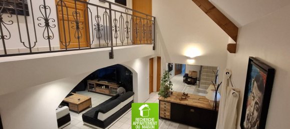 5 bedrooms Villa in Bourgoin-Jallieu, France No. 58097 7