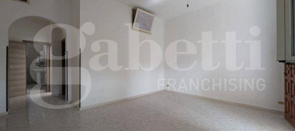 Apartamento de 2 dormitorios en Bacoli, Italy No. 320403 4
