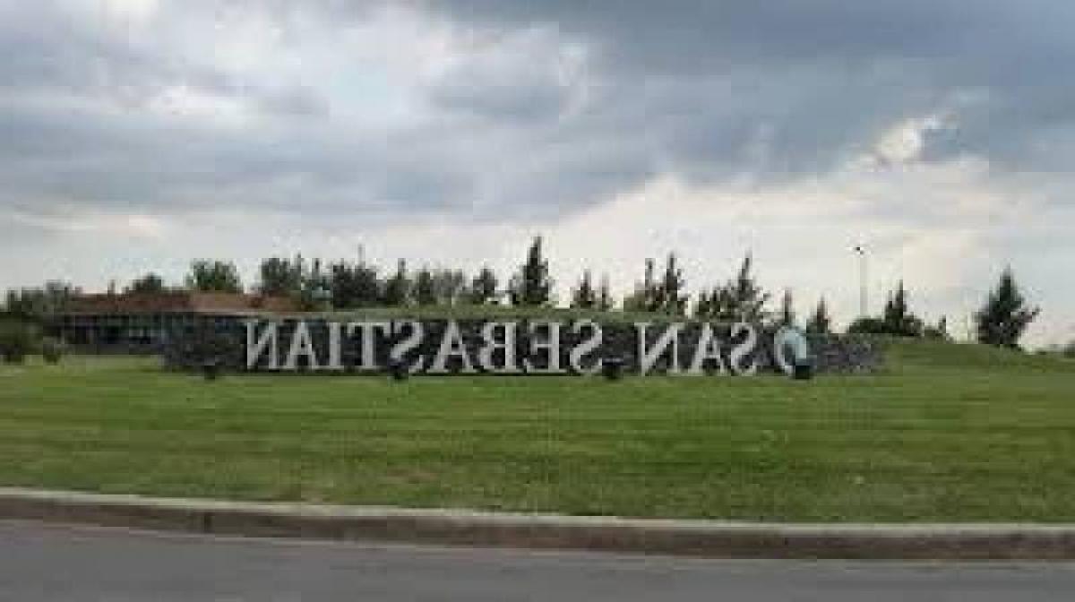  Land in Escobar, Argentina No. 121978