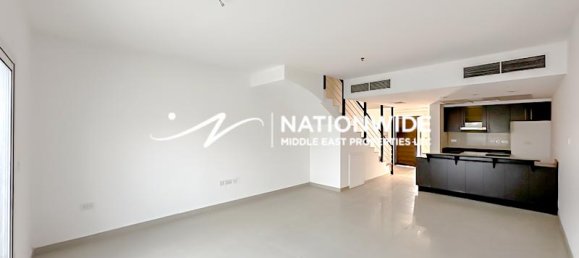 Вилла с 3 спальнями в Абу-Даби, ОАЭ № 101911 2