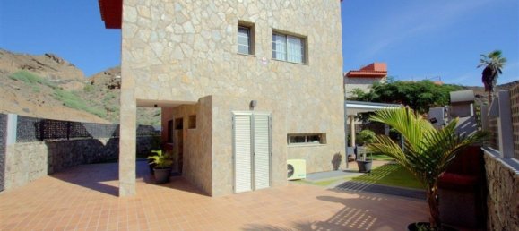 5 bedrooms House in Mogan, Spain No. 182265 2