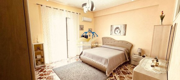 Apartamento de 4 dormitorios en Bagheria, Italy No. 344428 38