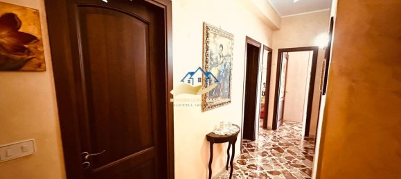 Apartamento de 4 dormitorios en Bagheria, Italy No. 344428 10