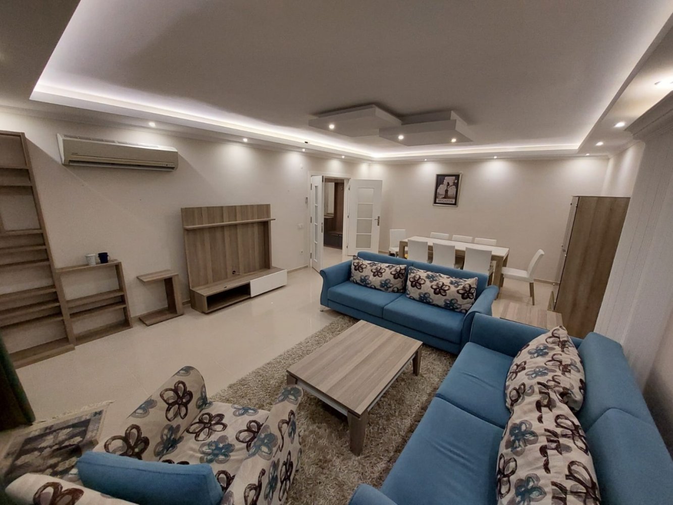 6 rooms Apartment in Antalya, Turkey No. 17212