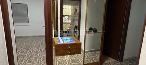 3 bedrooms Apartment in Sants-Montjuic, Spain No. 173855 3