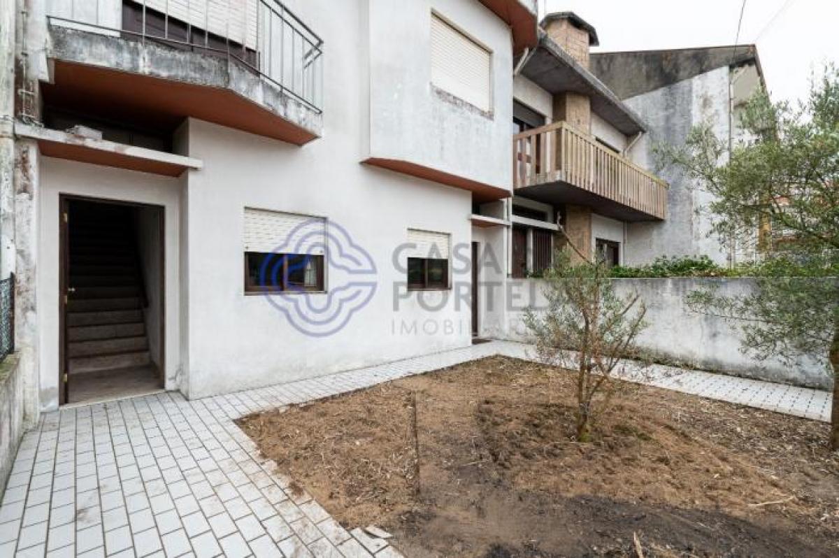 Дом с 5 спальнями в Вила Нова ди Гая, Португалия № 4734