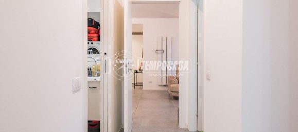 3-salle Appartement à Melegnano, Italy No. 74046 9