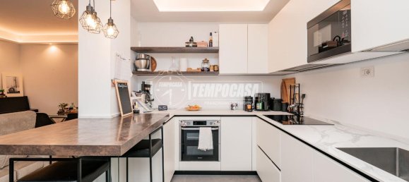 3-salle Appartement à Melegnano, Italy No. 74046 7