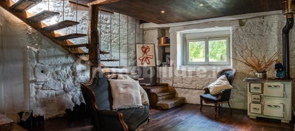 7 bedrooms House in Poppi, Italy No. 55577 10