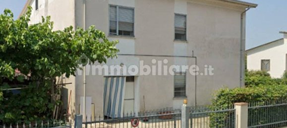 Вилла с 3 спальнями в Мантуя, Италия № 288996 2