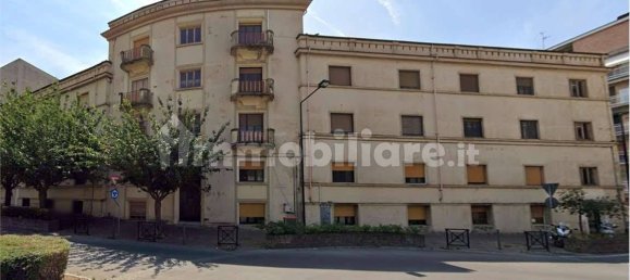 4-salle Appartement à Valenza, Italy No. 211914 8