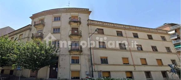4-salle Appartement à Valenza, Italy No. 211914 6