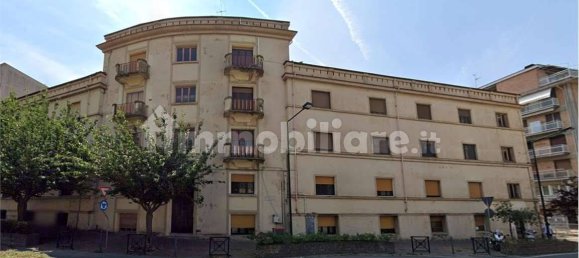 4-salle Appartement à Valenza, Italy No. 211914 9