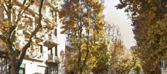 4-salle Appartement à Valenza, Italy No. 211914 16