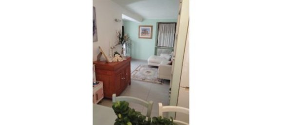 5 rooms House in Terre Roveresche, Italy No. 253711 4