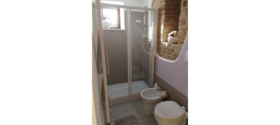 5 rooms House in Terre Roveresche, Italy No. 253711 2