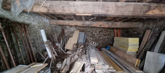 Garage à Vernio, Italy 145m² No. 102717 6