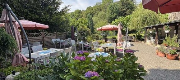 Bâtiment à Oberbergischer, Germany 383m² No. 227774 2