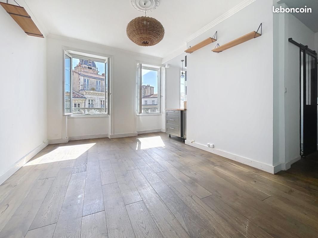 2 bedrooms Apartment in La Rochelle, France No. 342330