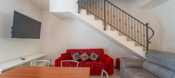 2 غرف نوم فيلا في San Teodoro, Italy رقم 260797 8