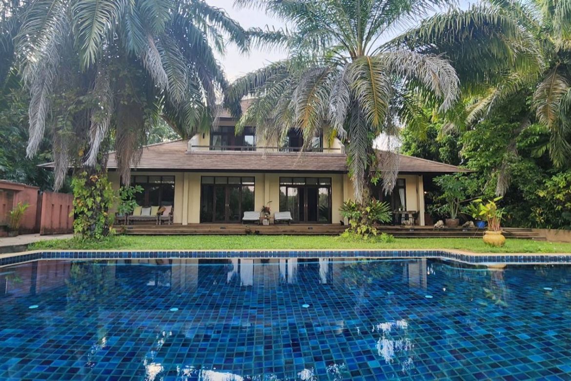 3 bedrooms House in Chiang Mai, Thailand No. 27077