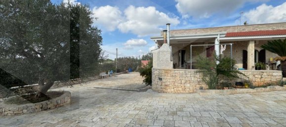 5 bedrooms Villa in Monopoli, Italy No. 17845 123