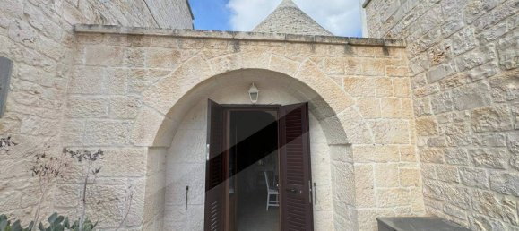 5 bedrooms Villa in Monopoli, Italy No. 17845 57