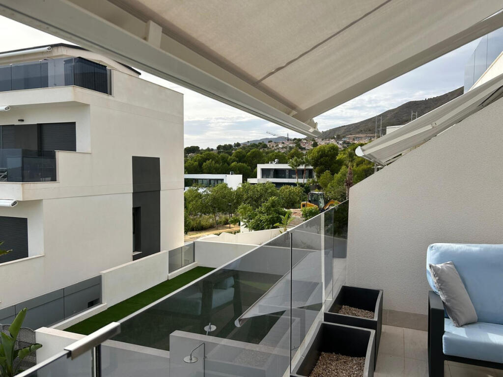 3 bedrooms Apartment in Alicante, Spain No. 183761