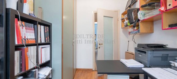 3 Schlafzimmer Wohnung in Milan, Italy, Nr. 316348 27