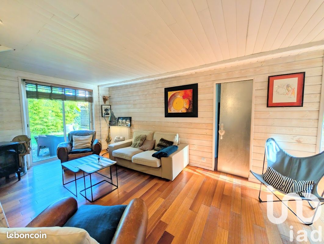 3 bedrooms House in Le Bouscat, France No. 296961