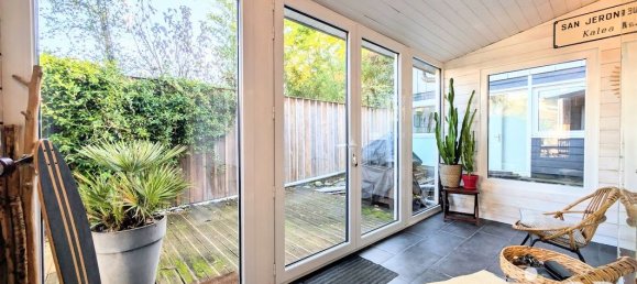 3 bedrooms House in Le Bouscat, France No. 296961 9