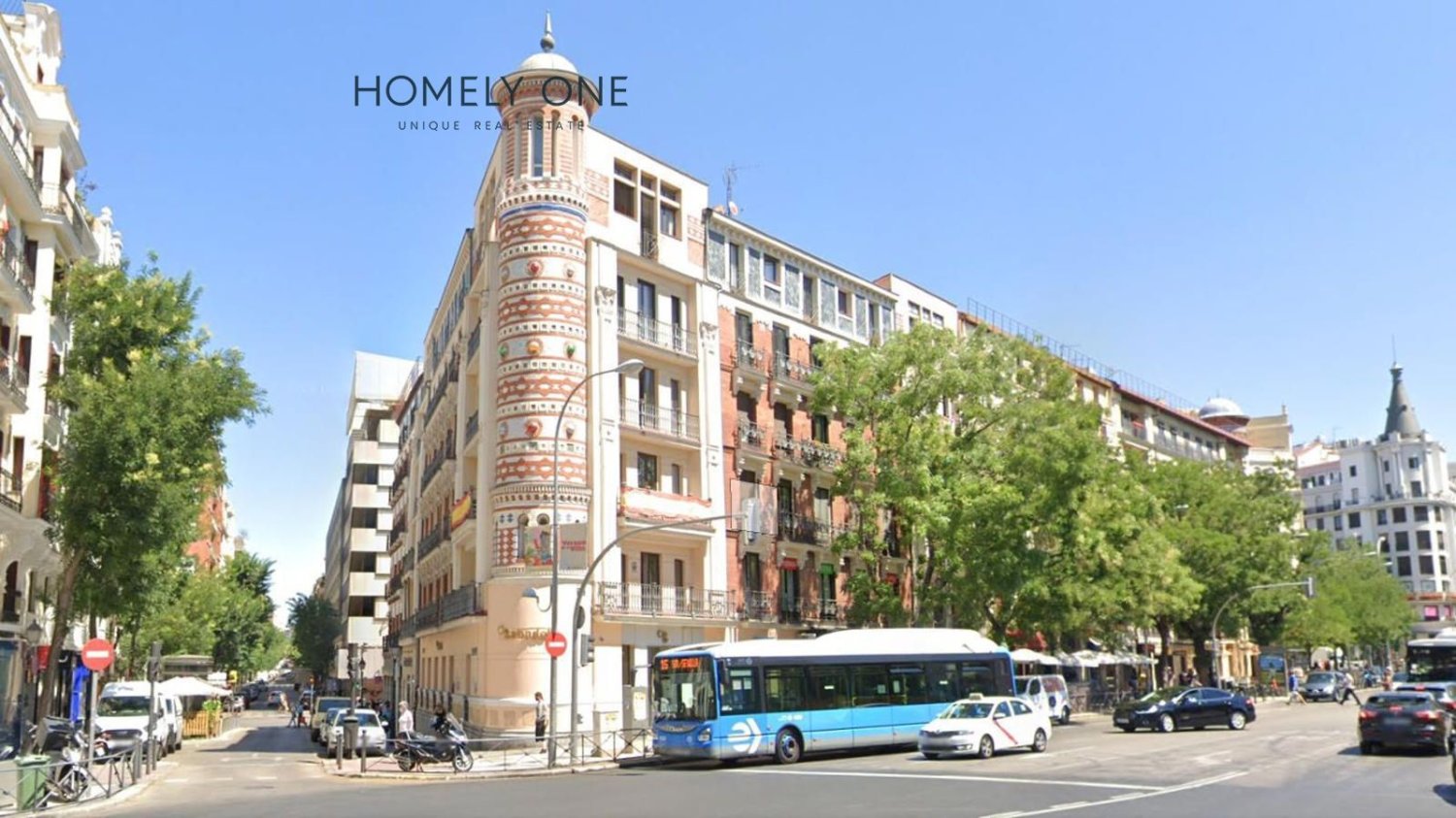 3 bedrooms Apartment in Madrid, Spain No. 175582