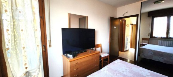 2 bedrooms Apartment in Verona, Italy No. 120581 16