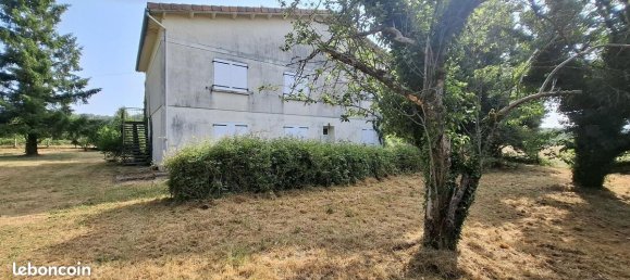 5 bedrooms House in Charente, France No. 319806 16