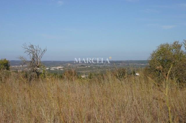  Land in Luz, Portugal No. 206819