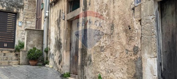 6 rooms House in Modica, Italy No. 172989 31