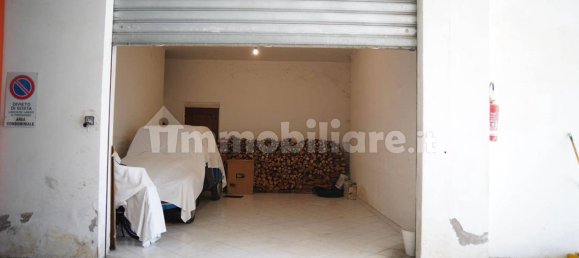 Гараж 65м² в Казальбордино, Италия № 76798 4