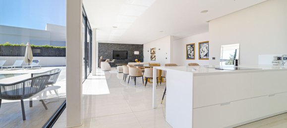 6 Schlafzimmer Villa in Marbella, Spain, Nr. 58160 4