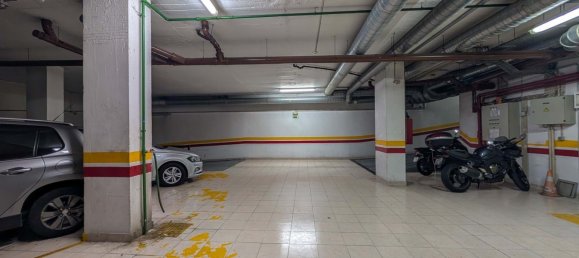 3 bedrooms Apartment in Lisbon, Portugal No. 202716 30