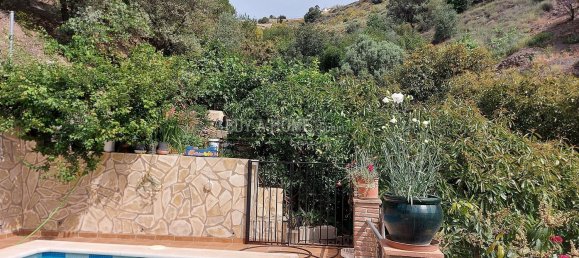 5 غرف نوم منزل في Canillas de Aceituno, Spain رقم 45161 24