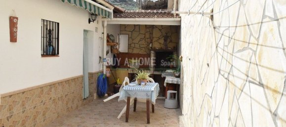 5 غرف نوم منزل في Canillas de Aceituno, Spain رقم 45161 26