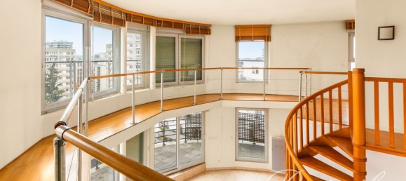 Dúplex de 3 dormitorios en Paris, France No. 299073 6