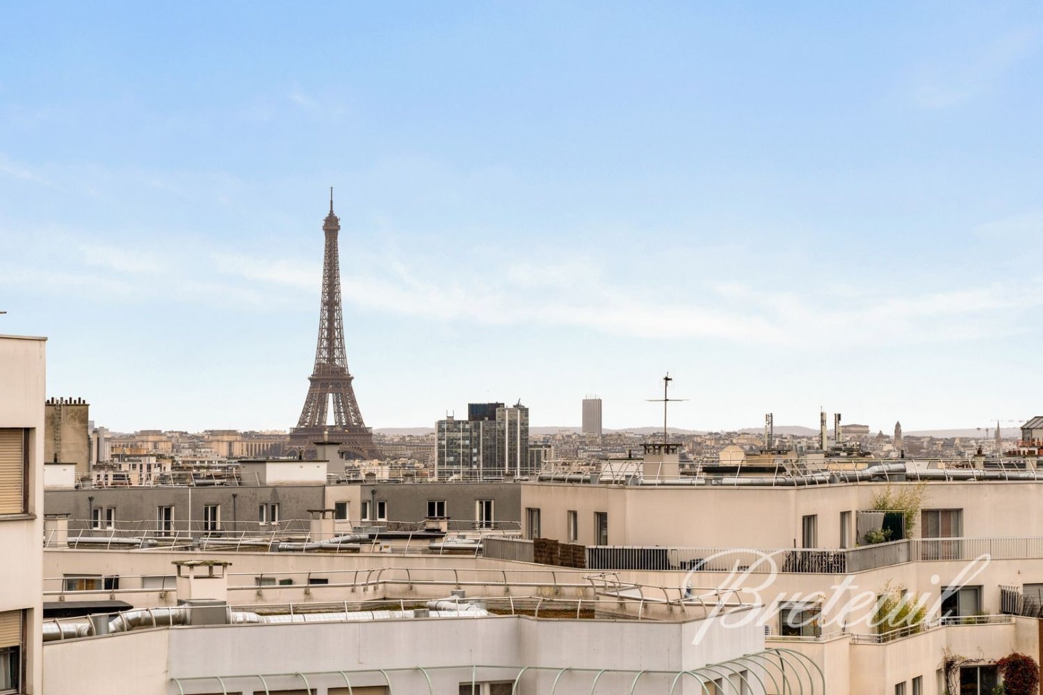 Dúplex de 3 dormitorios en Paris, France No. 299073