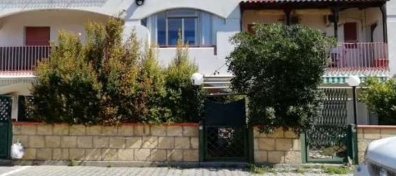 4 rooms Apartment in Montauro, Italy No. 184788 2