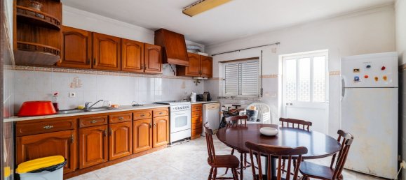 6 غرف نوم منزل في Atouguia da Baleia, Portugal رقم 16257 10