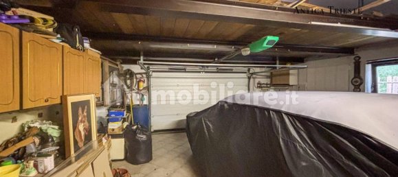  مرآب في Trieste, Italy 150متر مربع رقم 338858 9