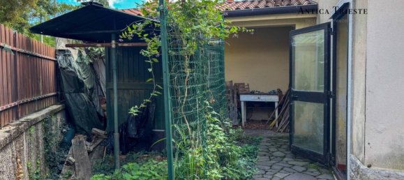  مرآب في Trieste, Italy 150متر مربع رقم 338858 12