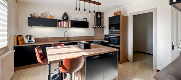 5 bedrooms House in Montmerle-sur-Saone, France No. 313814 4