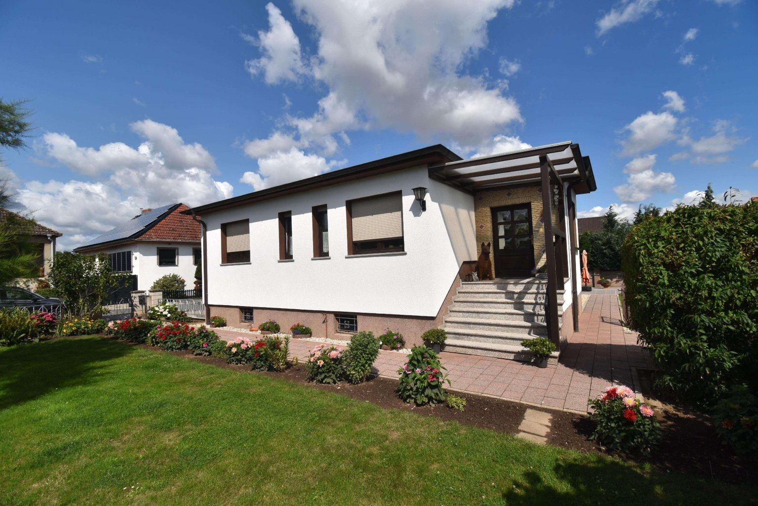 4 rooms Bungalow in Saalekreis, Germany No. 323313