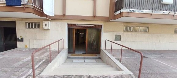 5-Zimmer Gewerbliche Immobilie in Bari, Italy, Nr. 118717 15